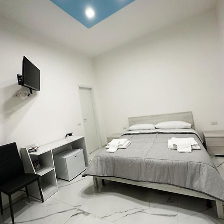 Raf'S House Hotel Olbia Ngoại thất bức ảnh